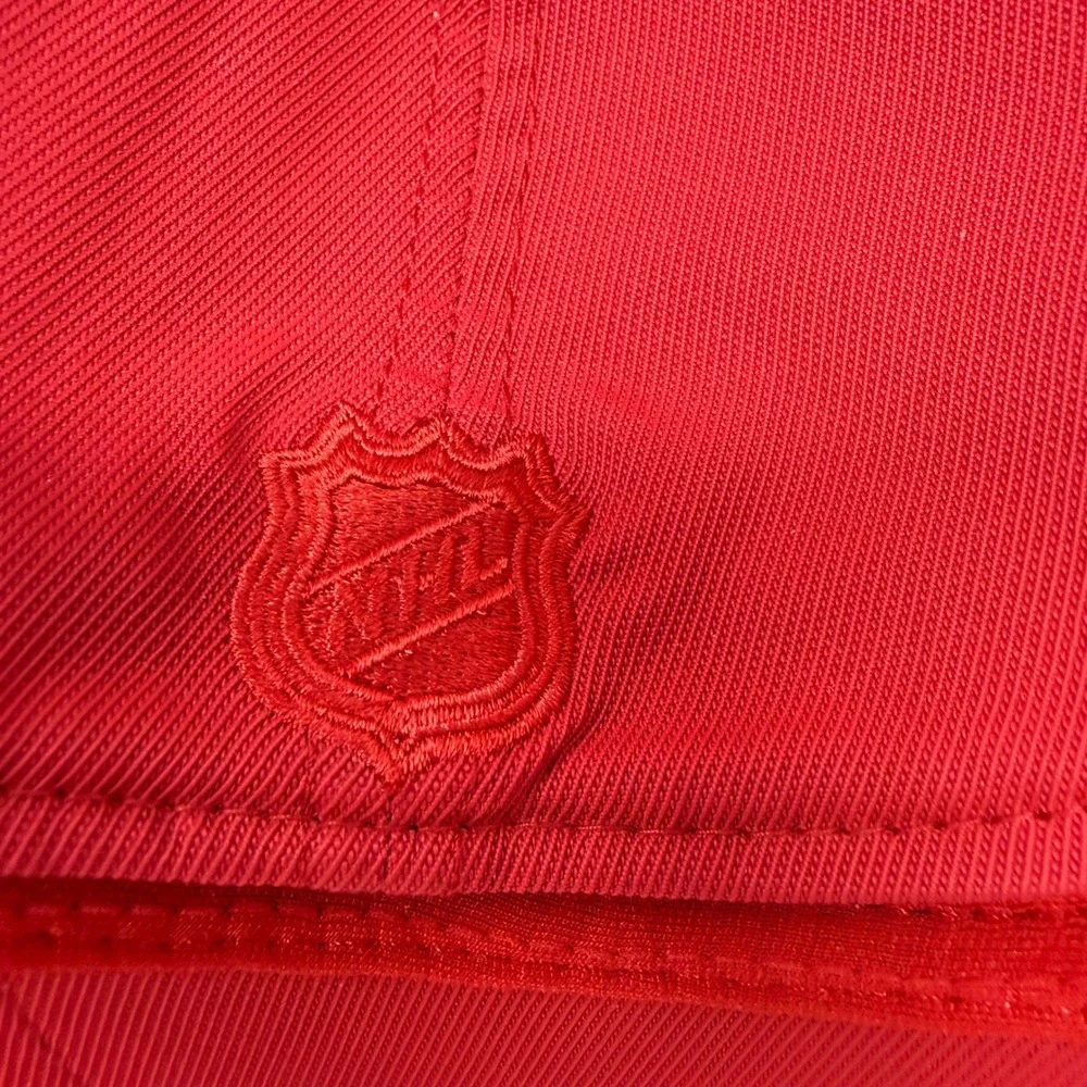 Montreal Canadiens NHL Reebok Face Off Headwear Red Fitmax 70 Hat Mens L/XL